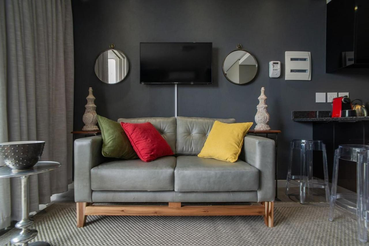 Lux Andringa Walk Apartments Стелленбос Екстер'єр фото