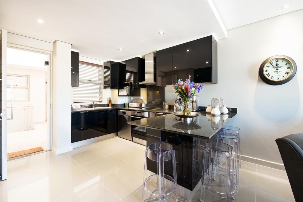 Lux Andringa Walk Apartments Стелленбос Екстер'єр фото